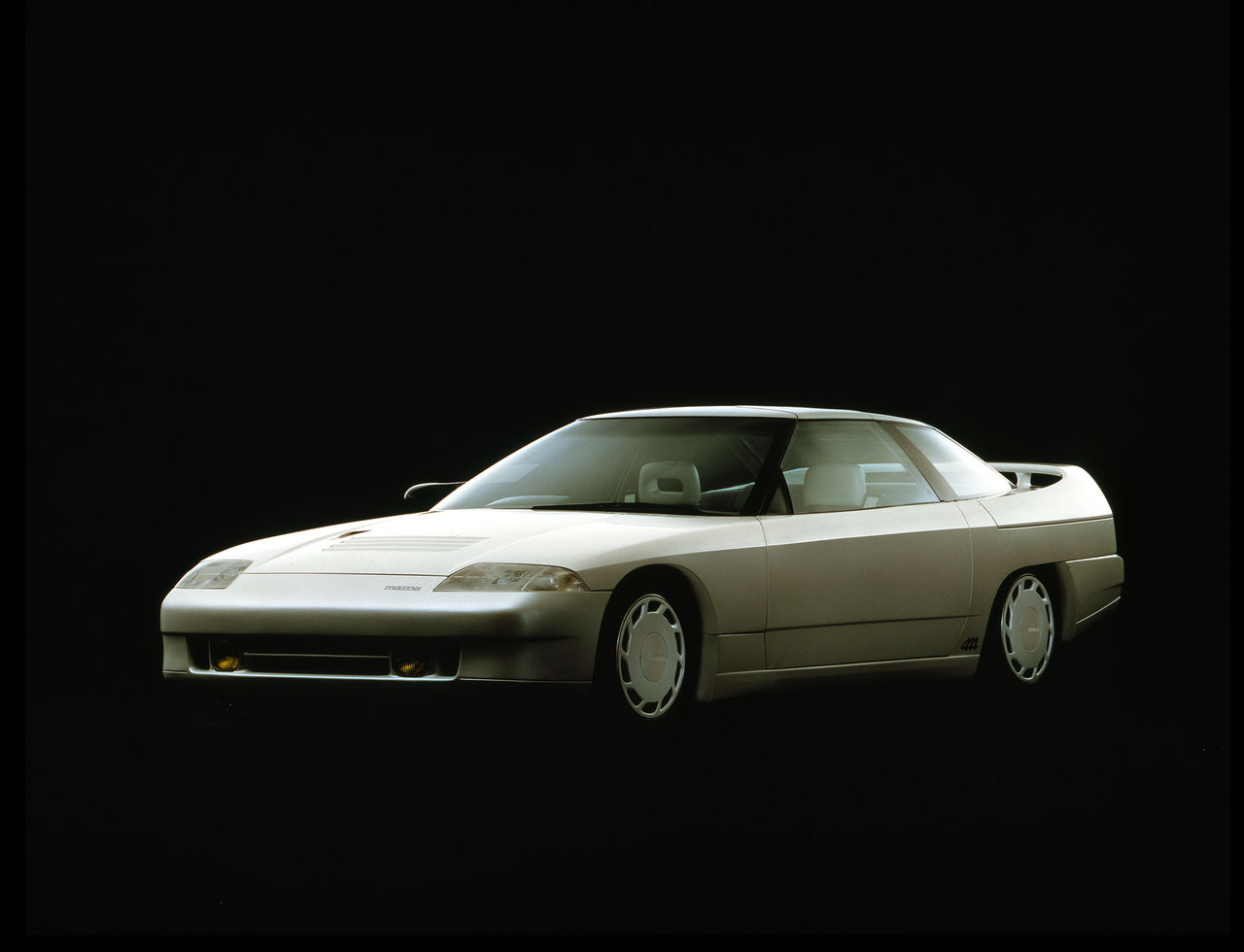 mx03_1985_ex_01