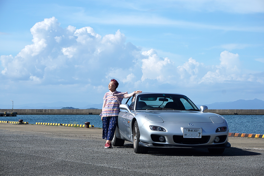 入道雲とRX-7と西本さん