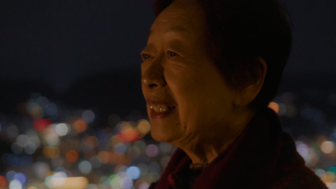 「友達だった」と語る西本さん