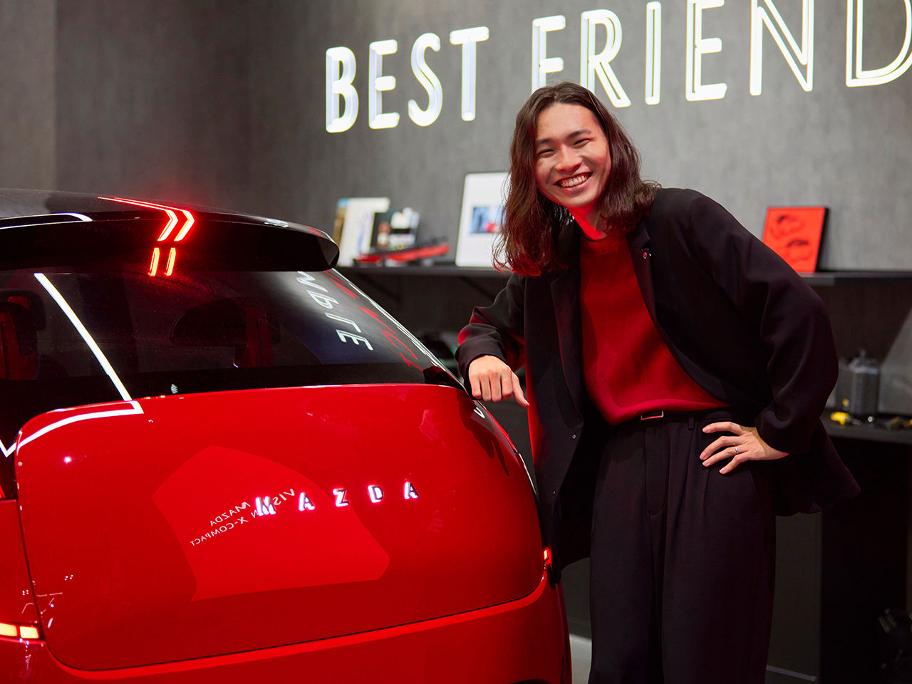 Japan Mobility Show 2025: A Car That Becomes a Friend, the MAZDA VISION X-COMPACT and the Future of Car-People Relationships