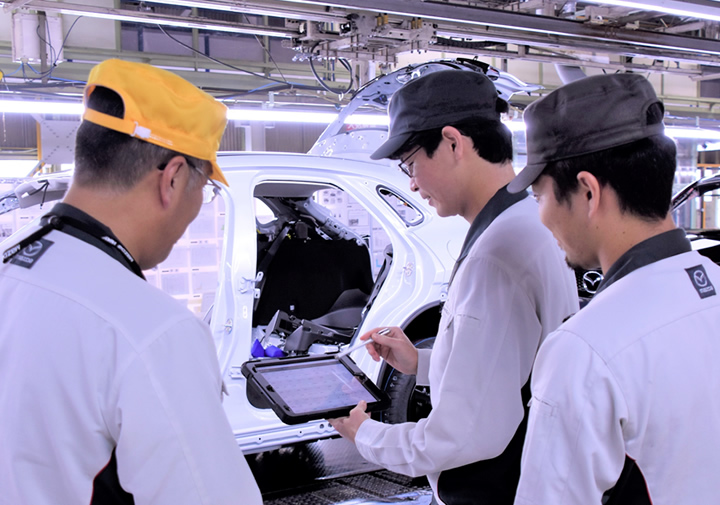 仕事中の社員T.Mの写真
