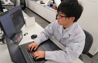 資料作成の様子