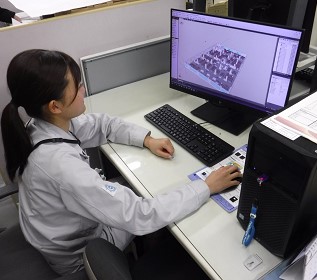 大竹山きりりの仕事の様子２