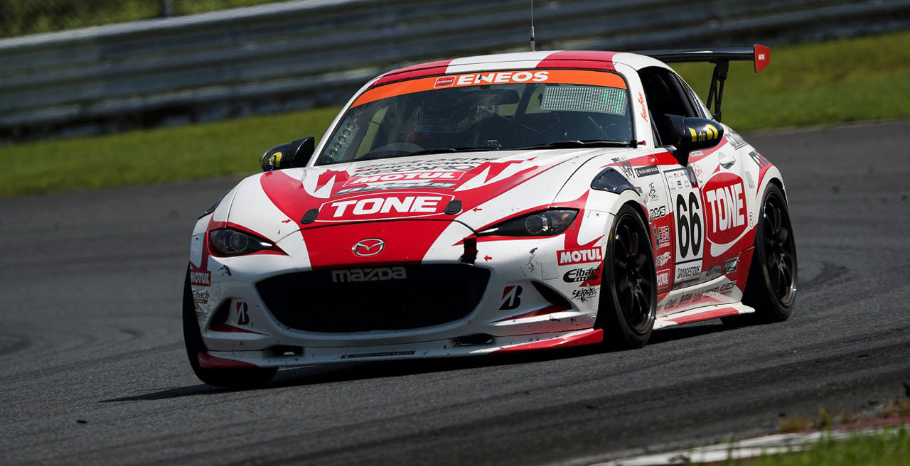 スーパー耐久レースの様子②