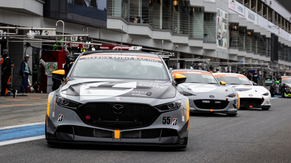 スーパー耐久レースの様子③